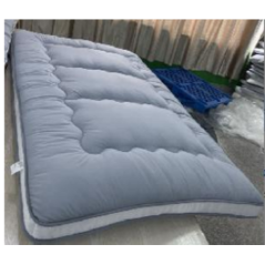 Matelas 137x203x12cm style "futon"