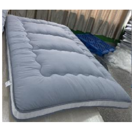 Matelas 137x203x12cm style "futon"