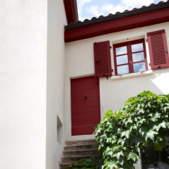 Climats extrêmes bois 2l brillant rouge basque