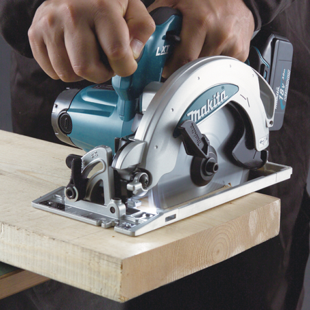 Scie recipro 1250w Makita jr3060t